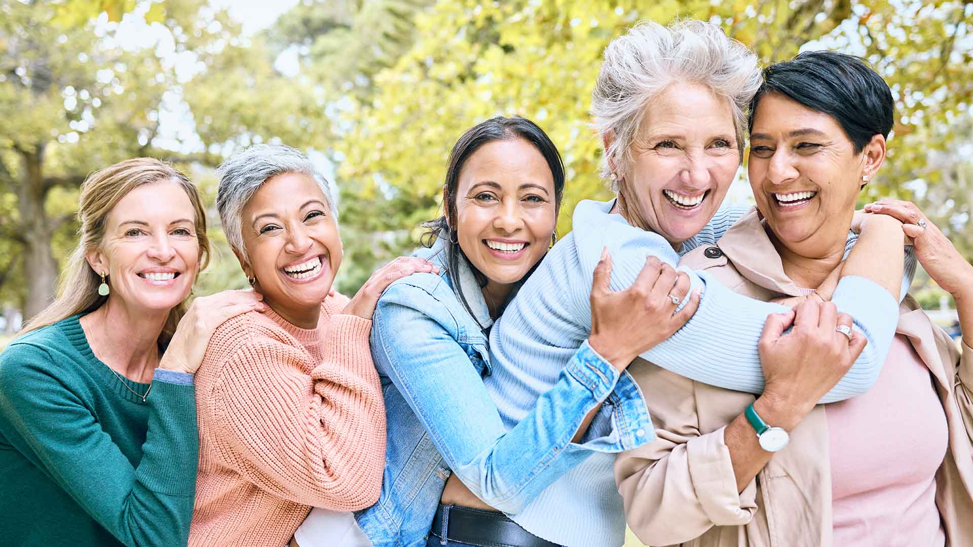 Frauen der SHE-Community – Verbindung und Wachstum